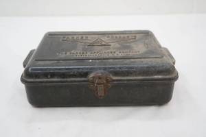 lot 369 image: Vintage Parker Hand-Beading Tool Kit