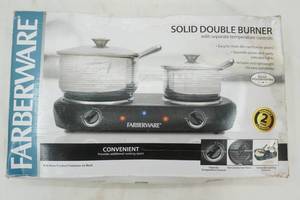 lot 409 image: Farberware Solid Double Burner (NEW in Box)