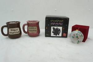 lot 445 image: novelty cups