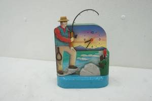 lot 453 image: fishing clock
