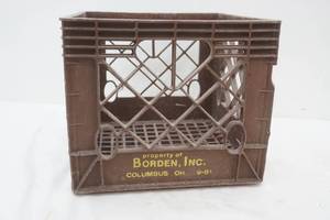 lot 454 image: milk crate