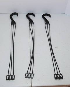 lot 14 image: Three-Strand Plastic Plant Hangers  Bulk Lot of 300