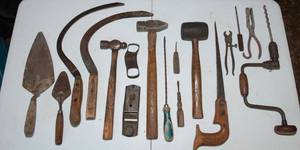 lot 31 image: Primitive Tools
