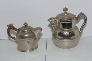 lot 63 image: Vintage Metal Kettles