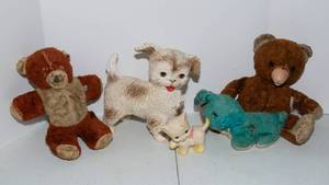 lot 110 image: Vintage Childrens Toys