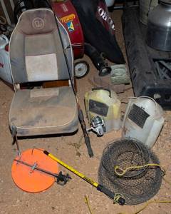 lot 159 image: Miscellaneous Fishing Equipment