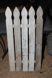 lot 161 image: Wood Decor Fence