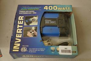 lot 382 image: NuPower 400 Watt Power Inverter
