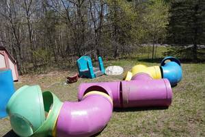 lot 379 image: Playplace Pieces