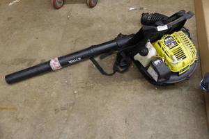 lot 388 image: Ryobi Gas Backpack Leaf Blower