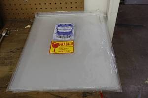 lot 394 image: Cast Plexiglass Sheets 12x16x18 - 8 Sheets