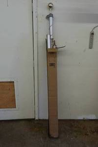 lot 424 image: Flag Pole