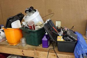 lot 445A image: Assorted Hardware