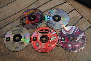 lot 254A image: 5 PlayStation Games - Twisted Metal, Destruction Derby, Spyro