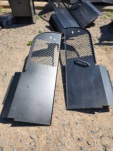 lot 7 image: Work Van Cargo area dividers