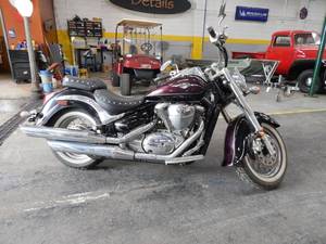 lot 9 image: 2015 Suzuki Boulevard C50T