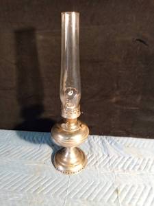 lot 31 image: Vintage Mantle Lamp of America 1915-16 ALADDEN - Model No. 6
