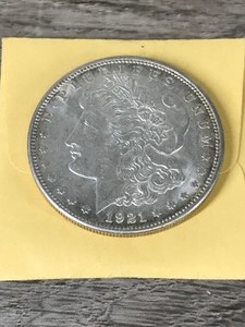 lot 272 image: 1921-D Morgan Silver Dollar