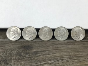 lot 286 image: 5 - Eisenhower Dollar Coins