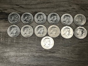 lot 289 image: 13-,Susan B Anthony Dollar Coins