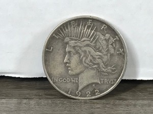 lot 291 image: 1922 Silver Peace Dollar Coin