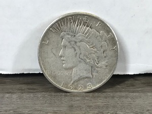 lot 296 image: 1923 Silver Peace Dollar Coin