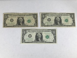 lot 301 image: 3 - 1963 B Series George Washington One Dollar Bills