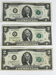 lot 303 image: 3 - 1976 Series 2 Dollar Bills