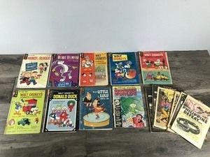 lot 337 image: Lot of 17 Comic Books - 9 of them are 12 centers