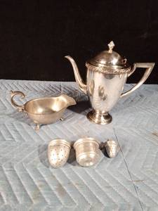 lot 80 image: Vintage Berwick Wm A Rogers coffee server, International pewter creamer and 3 tea strainers