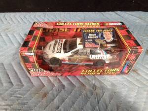 lot 62 image: 2001 Dave Blaney #93 collectible die cast Nascar race car