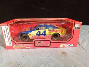 lot 56 image: 1995 Die cast Jeff Puruis #44 Nascar stock car - Unopened box