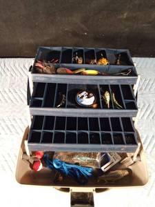 lot 42 image: Flambeau tackle box with fishing tackle