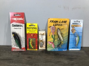lot 397 image: Lot of 5 Fishing Lures in Original Packages