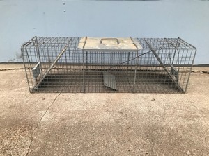 lot 404 image: Havahart Live Trap