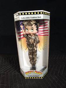 lot 214 image: 1998 Betty boop doll with stand (The Boop-oop-a-doop girl)