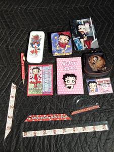 lot 213 image: Lot of Betty Boop collection