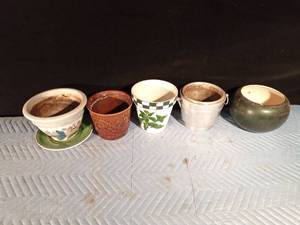 lot 175 image: 5 Planters