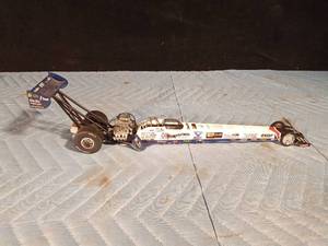 lot 158 image: 1997 Racing Champion die cast Joe Amato Key Stone Dragster