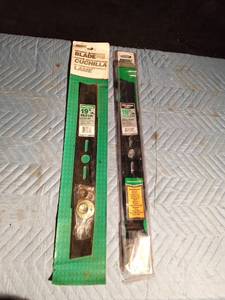 lot 144 image: 2) 19 universal lawn mower blades