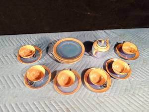 lot 111 image: Vintage German and Japan dishes