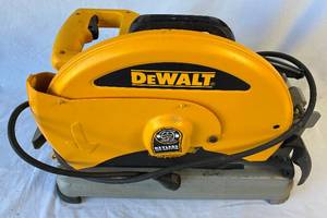 lot 17 image: DeWalt Corded 14 Chop Saw Model D28715