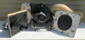 lot 99 image: Central Machinery 13 Gallon Industrial Portable Dust Collector Lot 2