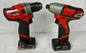 lot 29 image: Two Milwaukee M12 Cordless DrillsDrivers