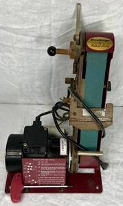 lot 16 image: Robert Sorby Pro Edge Sharpening System