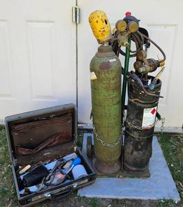 lot 54 image: OxyAcetylene Torch Kit