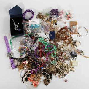 lot 23 image: Large Lot of Costume Jewelry