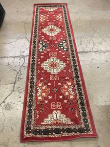 lot 31 image: Red Floral Patterned Oriental Runner Rug - 7 x 2.5