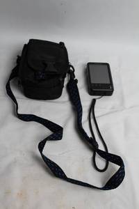 lot B-23 image: Kodak V1073 Digital Camera with Protective Case