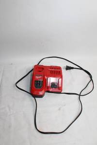 lot 35 image: Milwaukee Rapid Charge M12 M18 Battery Charger